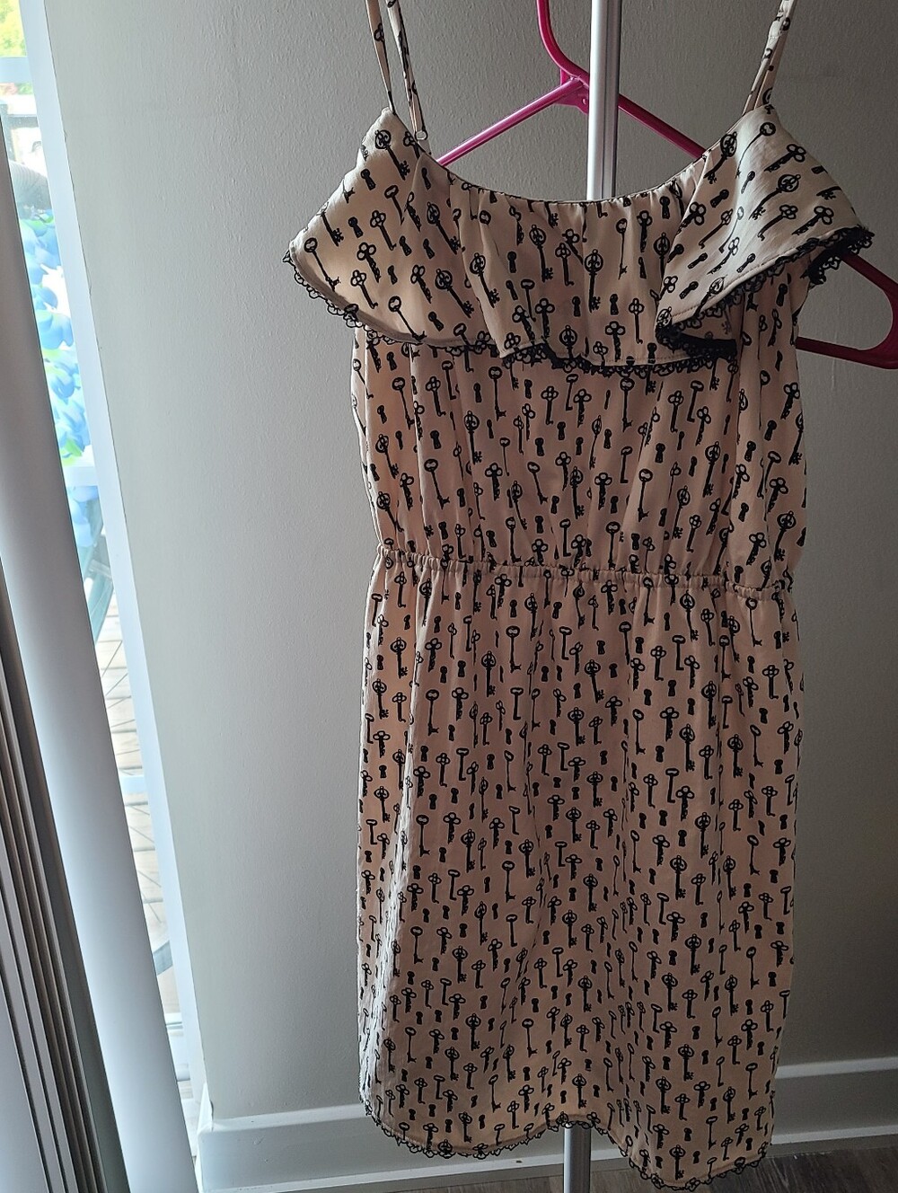 Key Print Silky Stretch Dress